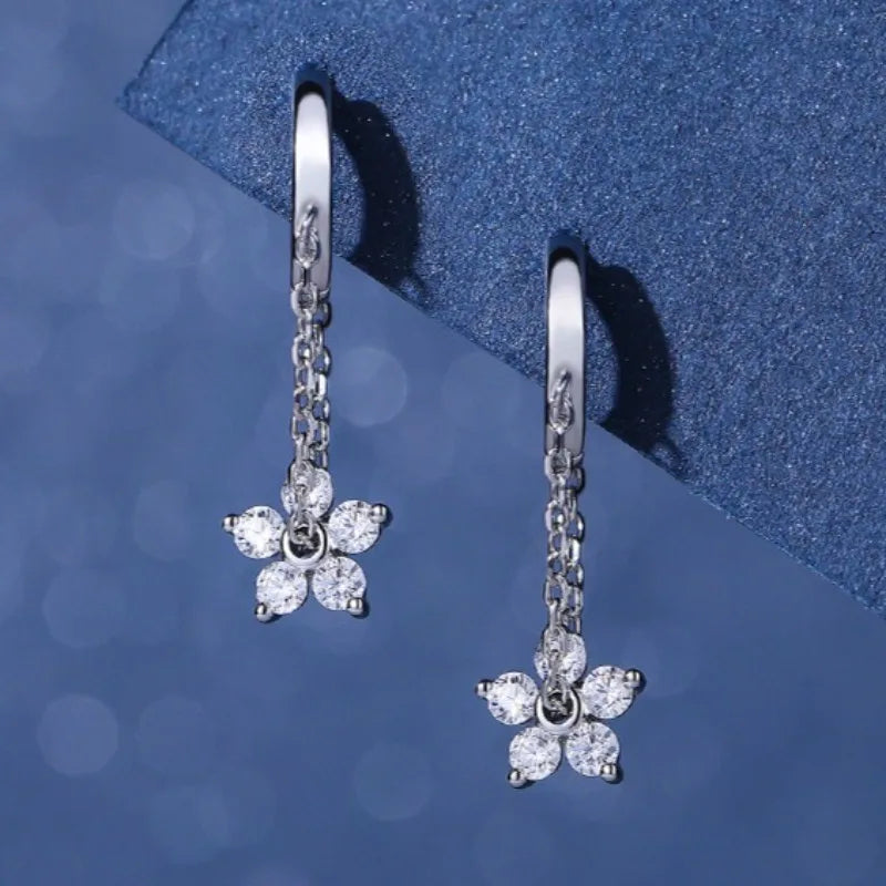 Boucles d'Oreilles Créoles Fleur & Chaîne – Zircon Cubique Or & Argent
