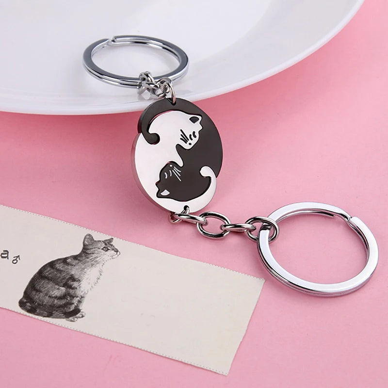 Porte-clés Couple Chats Yin-Yang – Pendentif Cœur Magnétique – Plaisir d'offrir