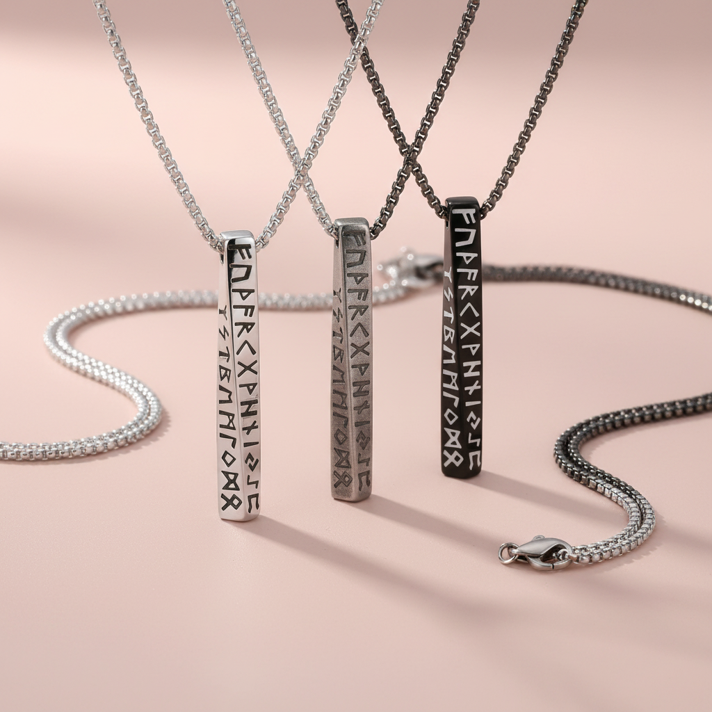 Collier Runes Vikings fond pastel rose nude